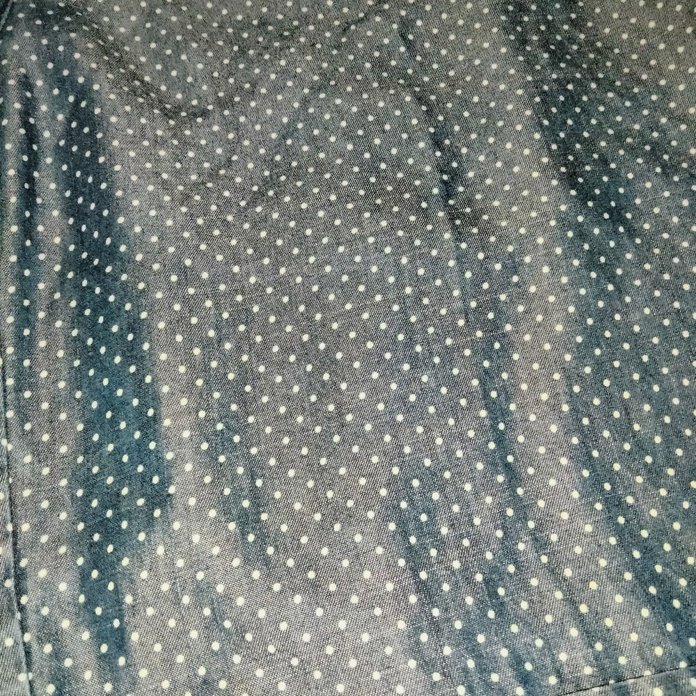 Chico's (Size 1.5/M/10) Chambray Denim Polka Dot Pattern Long Line Shorts - Picture 2 of 12